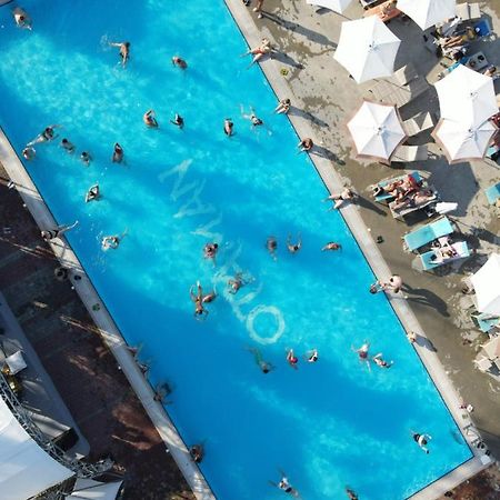 Otaman Resort Pasiky-Zubryts'ki エクステリア 写真